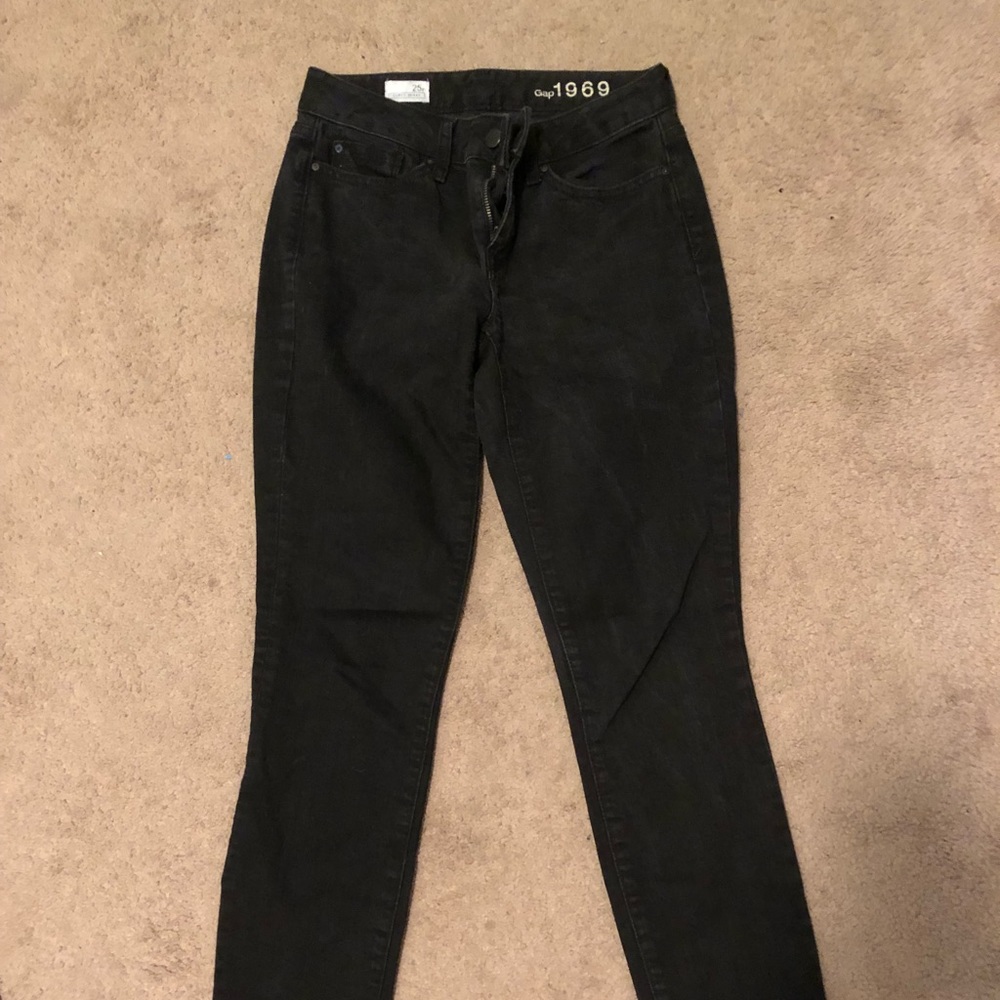 Black gap jeans